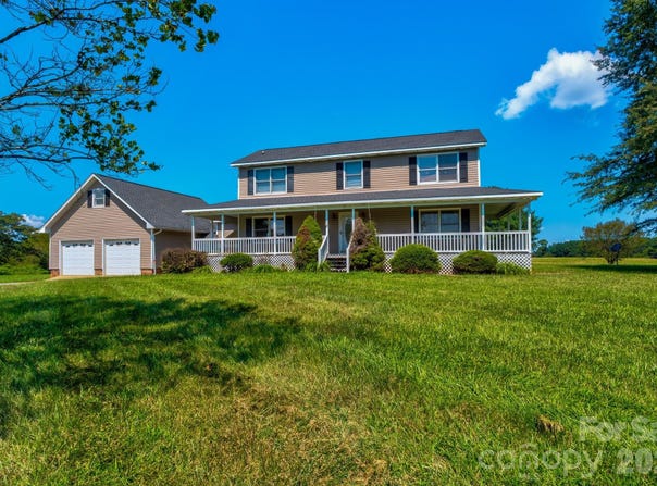 861 Hephzibah Church Road, Crouse, NC 28033