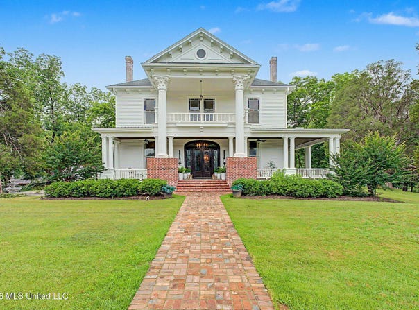118 Highway 309, Byhalia, MS 38611