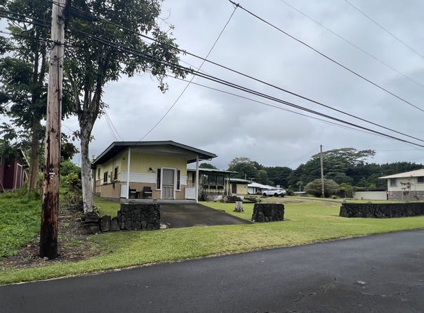 30 KANOELANI ST, Hilo, HI 96720