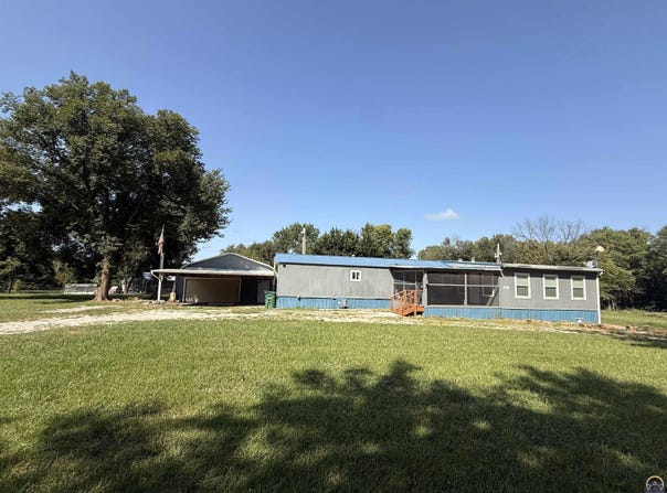 203 Western AVE, Denison, KS 66419