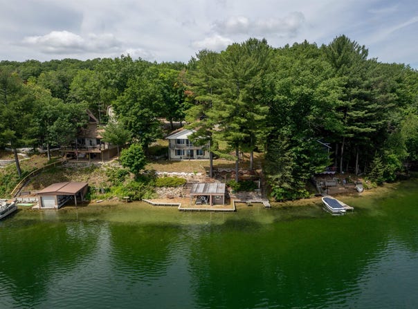 1877 PINEHURST TRAIL, TRAVERSE CITY, MI 49696