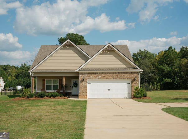 279 Davis Road, Gray, GA 31032