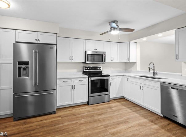 7300 Province Way, Naples, FL 34104