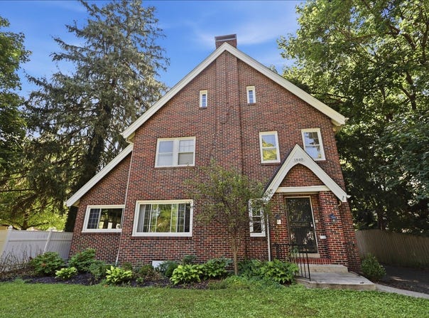 1840 Crescent Drive, Springfield, OH 45504