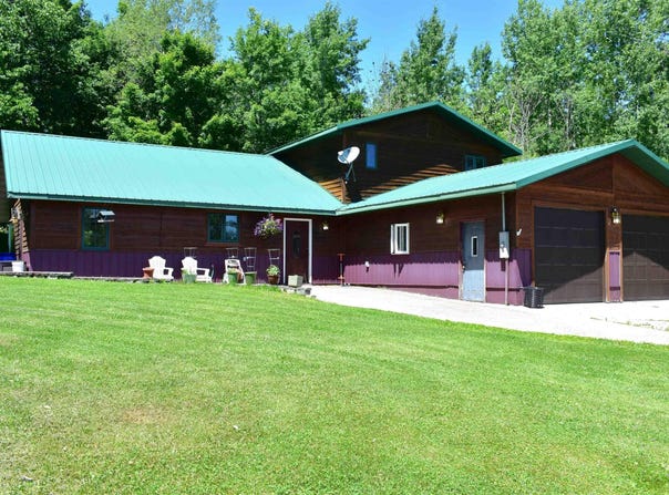 4279 Fayre Rd, Duluth, MN 55803