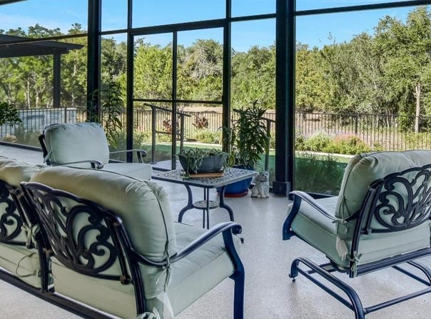 110 Diamond Point Rd, Georgetown, TX 78633