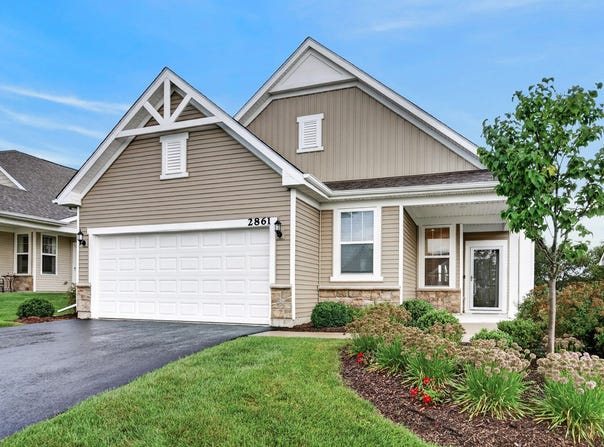 2861 Briargate Drive, Lindenhurst, IL 60046