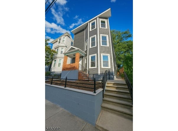 506 21St St, Irvington Twp., NJ 07111-4360