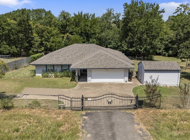 780 S FM 17, Alba, TX 75410