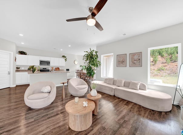 8808 ROCKHAMPTON DRIVE, LEEDS, AL 35094