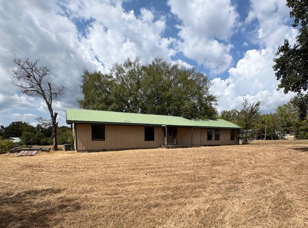 2100 S Park Drive, Broken Bow, OK 74728