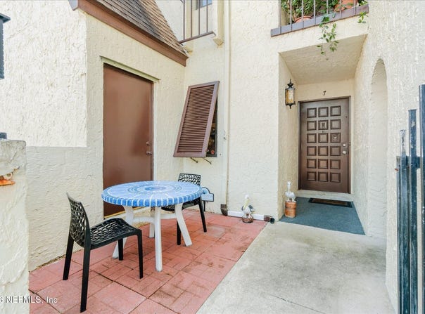 600 DOMENICO Circle, St. Augustine, FL 32086