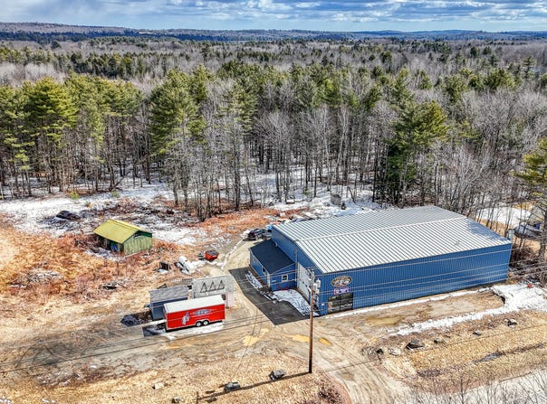 1235 US-202, Winthrop, ME 04364
