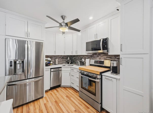 316 Parkside Drive, Suffern, NY 10901