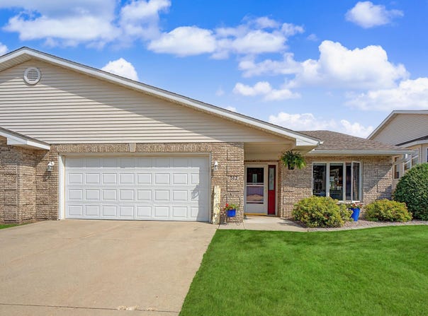 512 3rd Avenue NW, Byron, MN 55920