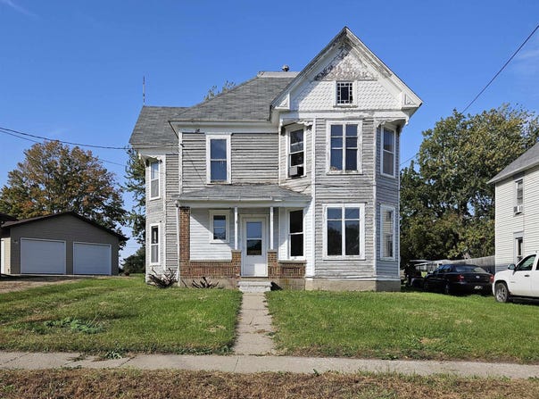 705 Garfield Street, Gladbrook, IA 50635