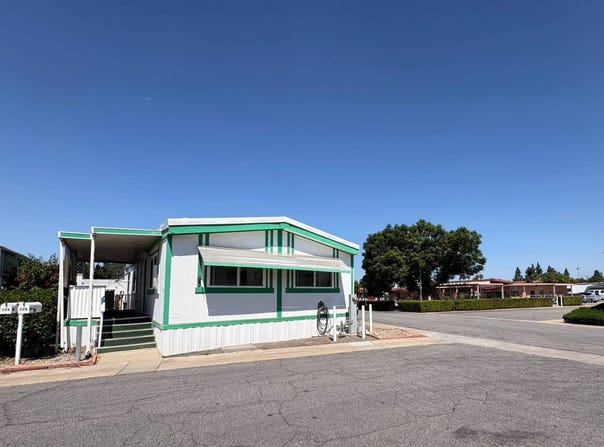 1174 E Main St, El Cajon, CA 92021