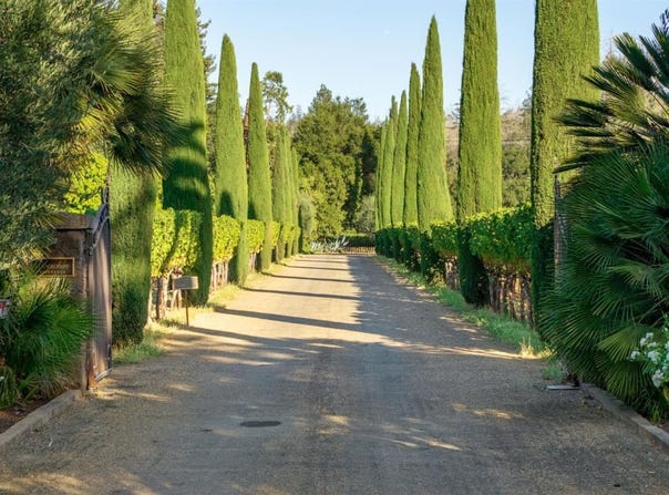 3242 Silverado Trail N, St. Helena, CA 94574