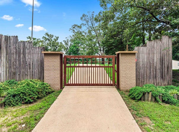201 GRAVES Trail, Pearcy, AR 71964-0000