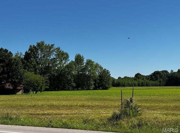 2221 County Road 608, Poplar Bluff, MO 63901