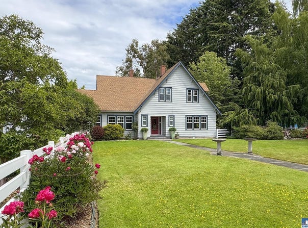 1082 Carlsborg Road, Sequim, WA 98382