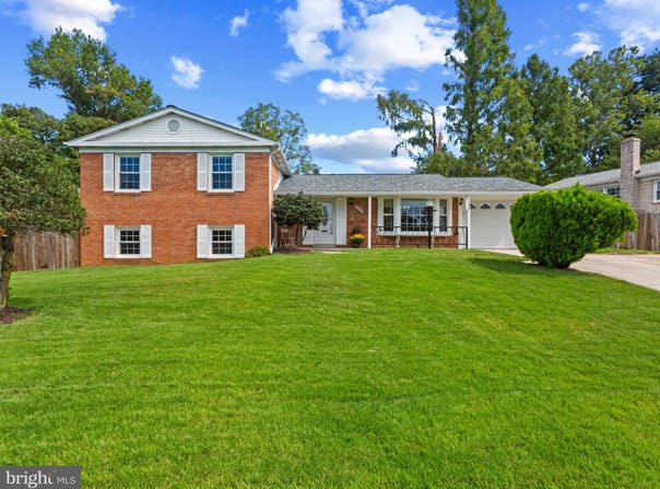 13203 FOXHALL Drive, SILVER SPRING, MD 20906