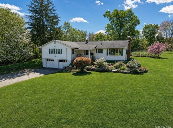 2191 State Route 52, Pine Bush, NY 12566
