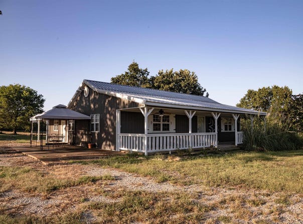 1145 Broadleaf Rd, Mammoth Spring, AR 72554