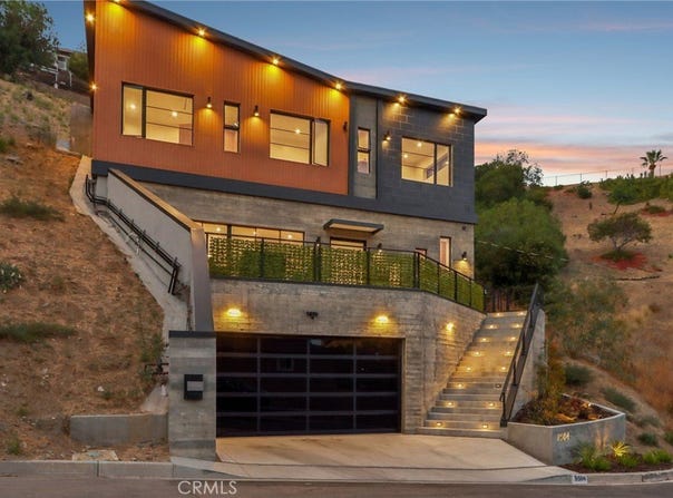 8504 Outland View Drive, Sun Valley, CA 91352