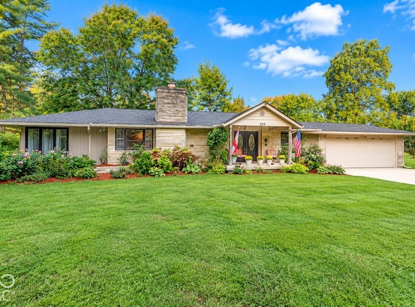 828 Brookside Lane, Plainfield, IN 46168