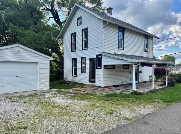 1409 Spring Street, Coshocton, OH 43812