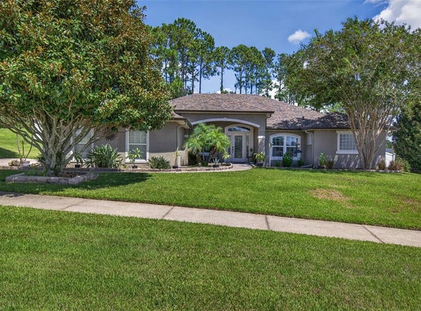 12902 COLONNADE Circle, CLERMONT, FL 34711