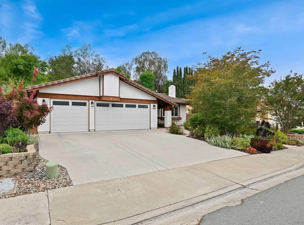 462 Dewane, El Cajon, CA 92020