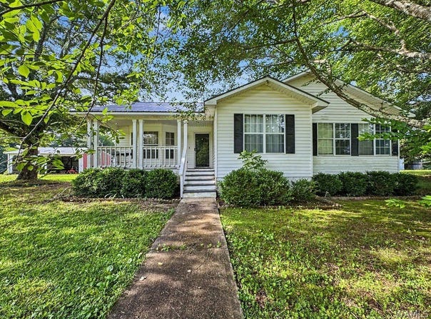 145 County Rd 40, Logan, AL 35098