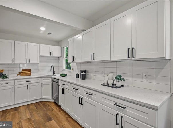 714 E PASADENA Road, PASADENA, MD 21122