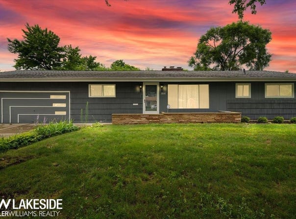 28197 Roan Drive, Warren, MI 48093