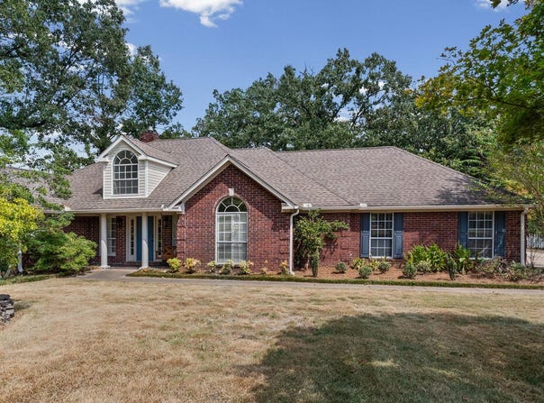 607 Royal Oaks Drive, OXFORD, MS 38655