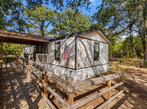 131 Sunray, Mabank, TX 75156