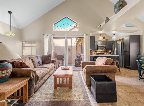 1001 N PASADENA, Mesa, AZ 85201