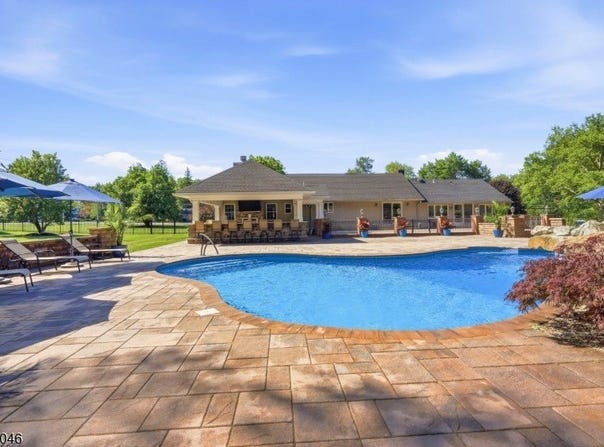 65 Washington Valley Rd, Warren Twp., NJ 07059-7027