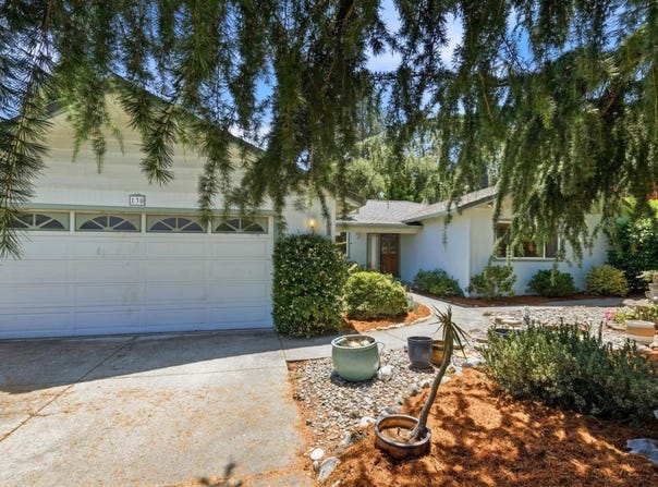 130 Caliente DR, SCOTTS VALLEY, CA 95066