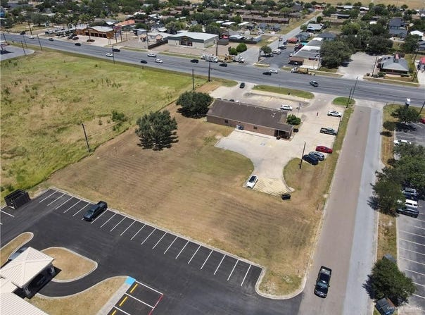 Hwy 107, Elsa, TX 78543