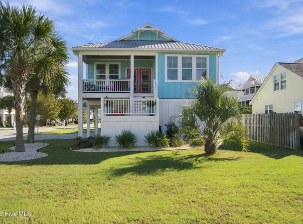 1404 Mackerel Lane, Carolina Beach, NC 28428
