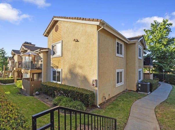 505 San Pasqual Valley, Escondido, CA 92027