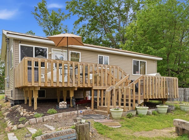 4742 Old Plank Road, Onondaga, MI 49264