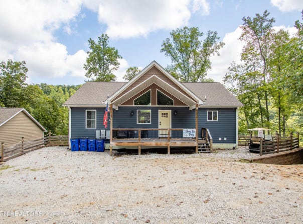 734 Waterfront Tr, LaFollette, TN 37766