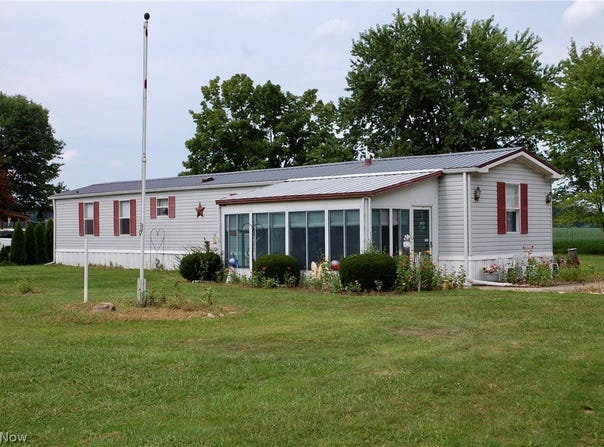 4992 Doylestown Road, Creston, OH 44217