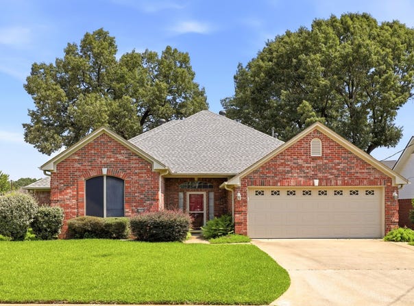 3105 Rouncival Dr., Longview, TX 75605