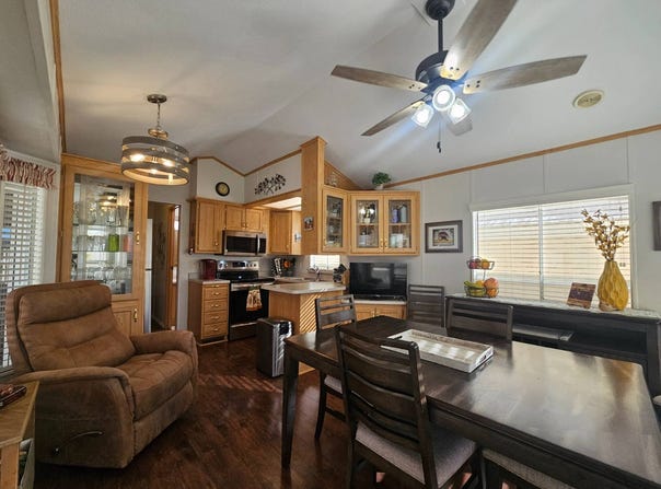8700 E University Drive, Mesa, AZ 85207
