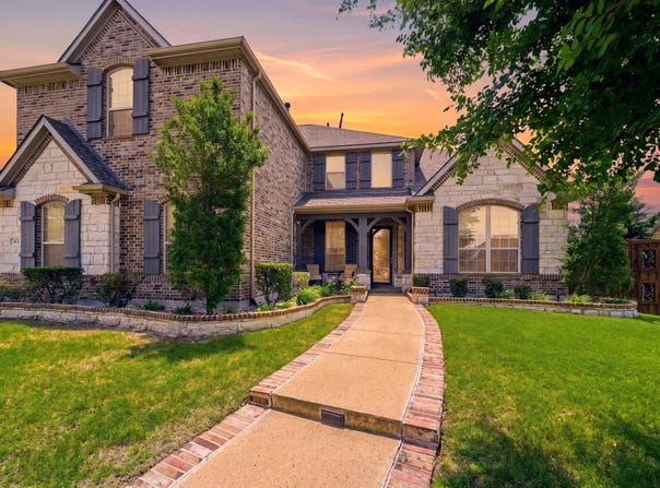 486 Hilltop Drive, Murphy, TX 75094